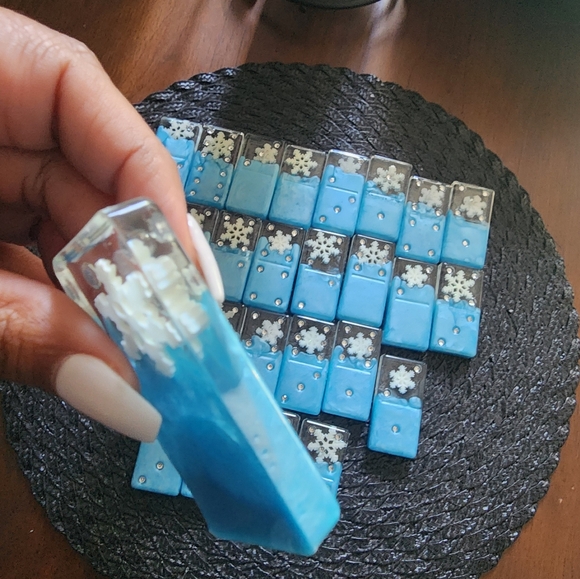 Snowflake theme Domino's - Picture 8 of 8